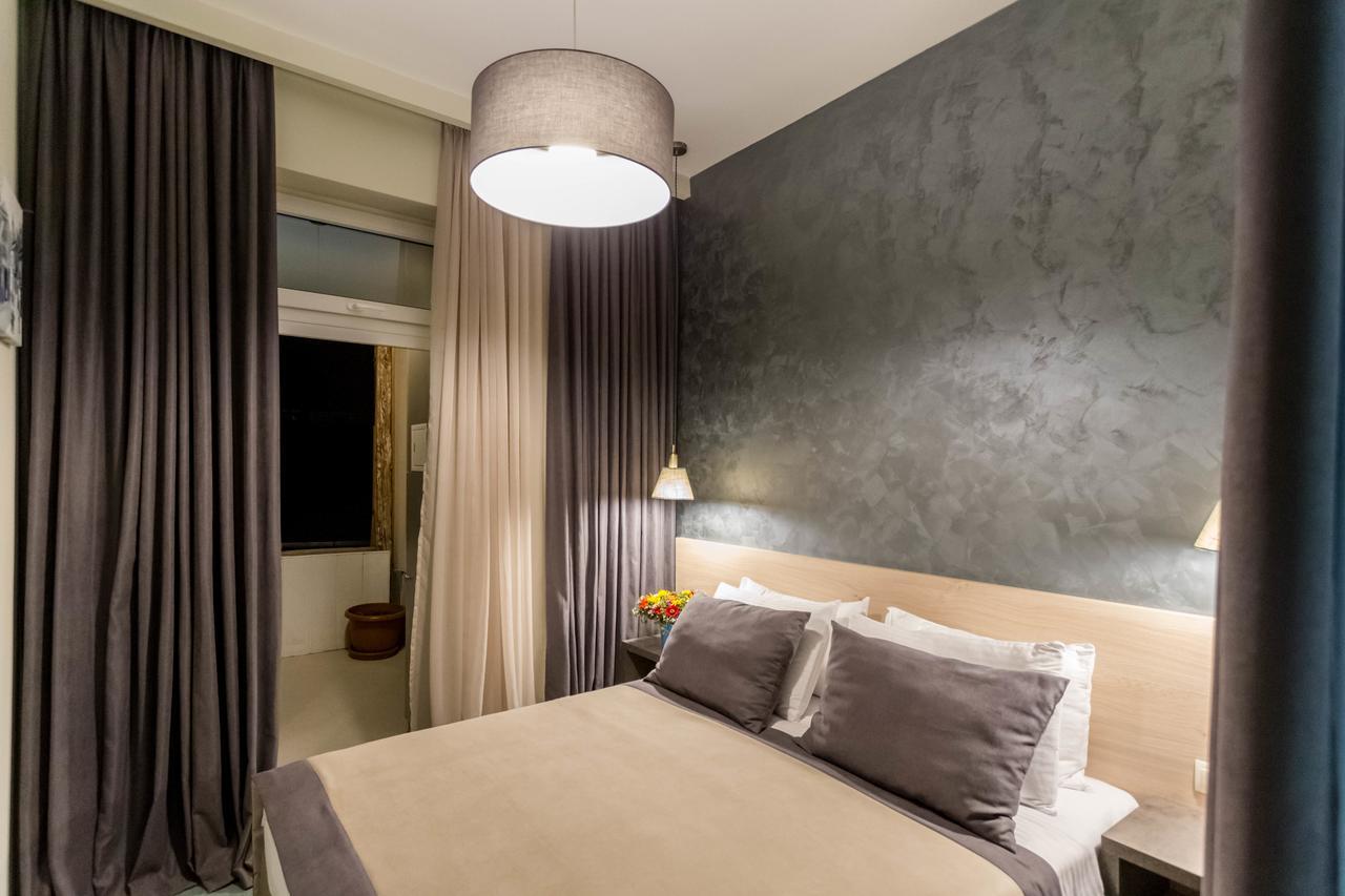 Luxury 3 Bedroom Apartment By Freedom Square City Center Tbilisi Exterior photo
